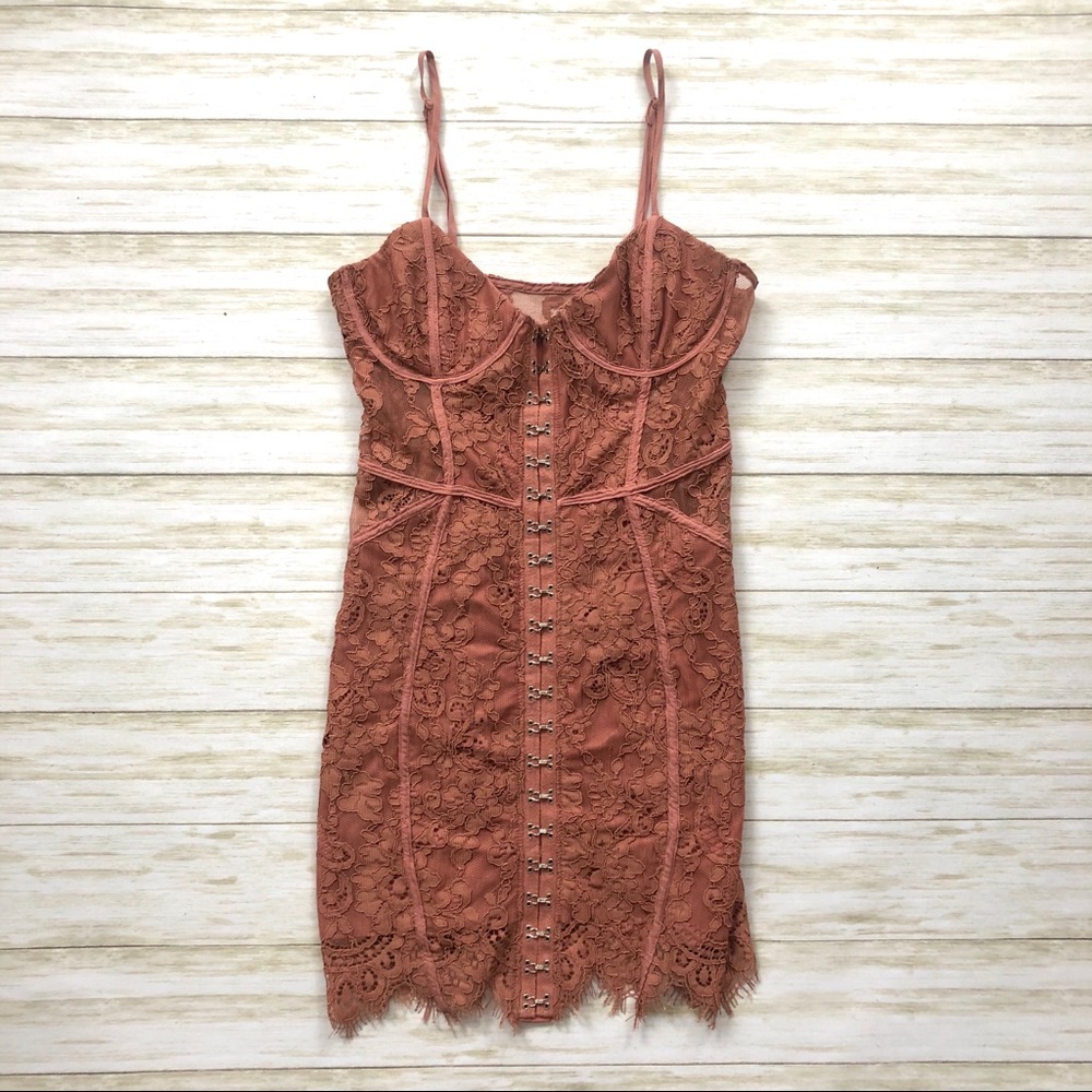 All Lace Tobi Bodycon Dress💕